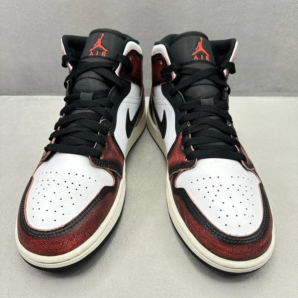 Mens Size 9.5 Nike Air Jordan 1 Mid Wear-Away Chicago Shoes Red Black DV9456-006